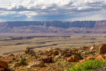 Final ends of the Grand Canyon with high craggy brown rocks near horse shoe bend, state of Arizona, USAの写真素材