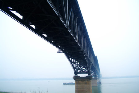 jiujiang yangtze river suspension bridge