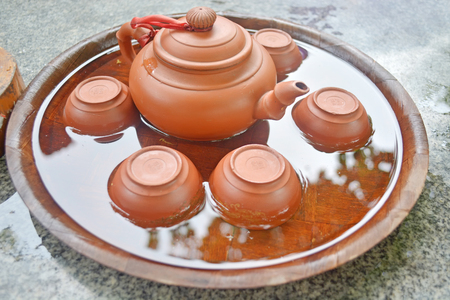 tea pot and cups on  tableのeditorial素材