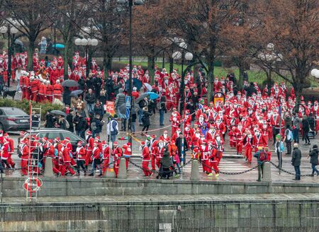 Stockholm, Sweden. 8th December, 2019. Stockholm Santa Run, a charity run for everyoneのeditorial素材