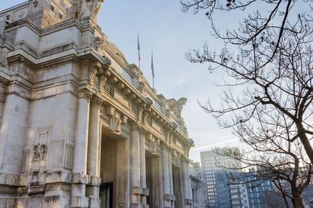 Main Train Station Milan Foggy Winter Sunny Morning Entrance Exterior Facade Architectureの写真素材