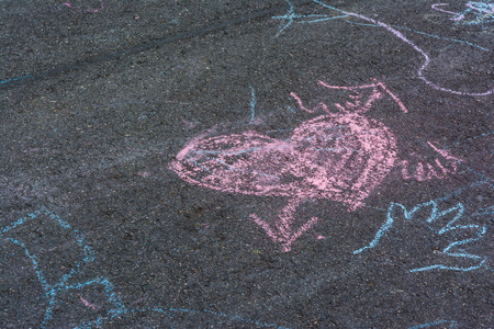 Children Chalk Drawings Asphalt Concrete Outdoors Public Urban Playing Random Shapes Sidewalk City Lifestyle Cuteの写真素材