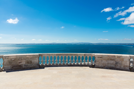 Cathedral Balcony Overlooking Ocean Panteao Nacional Blue Skies Beautiful Viewの写真素材