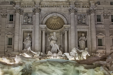 Rome, Italy Fontana de Trevi Famous Landmark Fountain Architecture Statues Closeupのeditorial素材