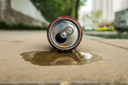 Liquid Outflow From a Beverage Canの写真素材