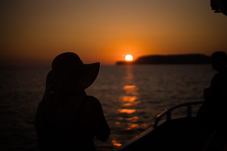 Malta Sailing Ocean Sunset Landscape Orange Sky Waterの写真素材