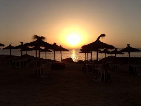 Sunset in the beachの素材