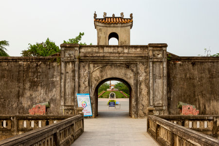Quang Tri, Vietnam - âMarch 19, 2021 : Main Entrance Gate Of Quang Tri Ancient Citadel. Quang Tri Ancient Citadel Was Once Referred To As The Site Of Bloody Battles During The Vietのeditorial素材