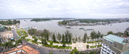 Can Tho, VietNam - January 19th, 2017: Scenic Ninh Kieu Wharf overlooking the Mekong River, which also attracts visitors. Visiting the weekend in Can Tho, Vietnamのeditorial素材