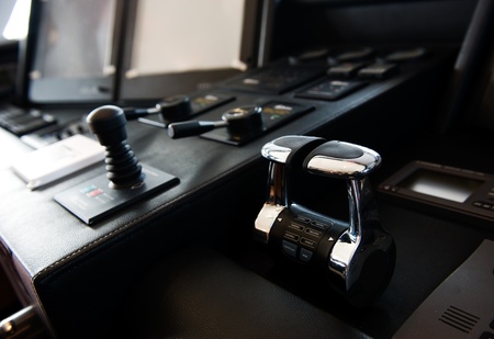 The yacht control panel. Gearbox switch detail.
の写真素材