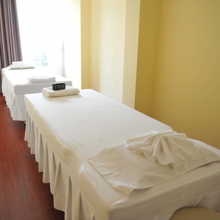 massage beds in a massage clinic の写真素材