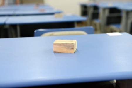 Empty classroom with chairs, desks.
のeditorial素材