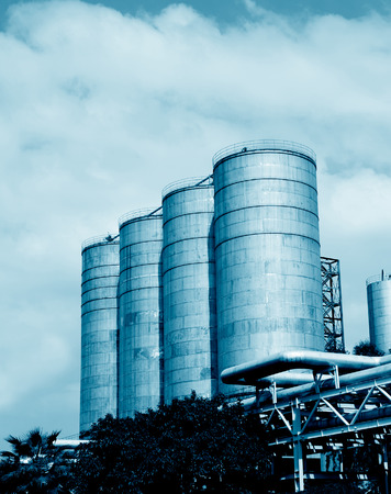 oil refinery in a factory.のeditorial素材