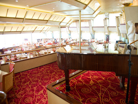 grand piano in cruise hall restaurant.のeditorial素材