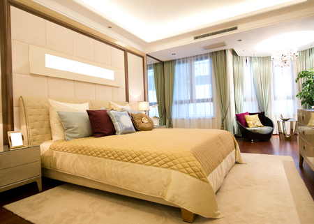 Comfortable bedroom in a luxury home.のeditorial素材