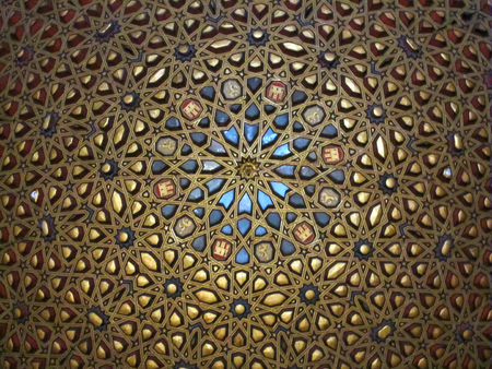 A golden pattern from Royal Alcazars of Seville. Suitable to be used like a background.のeditorial素材
