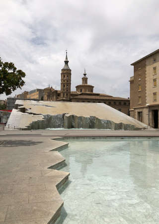 Fountain of Hispanicity in the Plaza of Our Lady of the Pillar in Zaragoza city center in Spainのeditorial素材