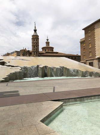 Fountain of Hispanicity in the Plaza of Our Lady of the Pillar in Zaragoza city center in Spainのeditorial素材