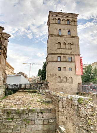 The tourist office in an ancient tower of Zuda in Zaragoza in Spain, close to old roman ruinsのeditorial素材