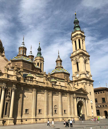 The Cathedral-Basilica of Our Lady of the Pillar, a Roman Catholic church in the city of Zaragoza, in Aragon, Spainのeditorial素材