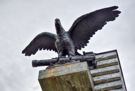 A sculpture of an eagleのeditorial素材
