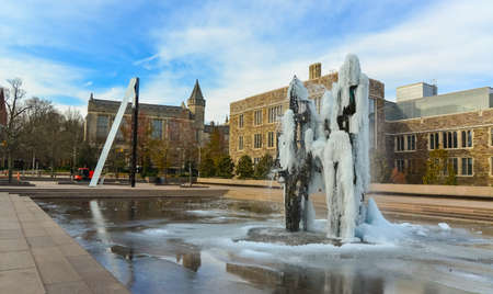 PRINCETON, NJ USA - NOVENBER 12, 2019: Princeton Fountain, where water froze and it was covered with ice.のeditorial素材