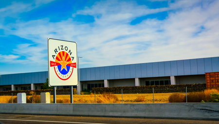 ARIZONA, USA - NOVEMBER 25, 2019: information plate with the inscription ARIZONA CENTENNIAL, Arizonaのeditorial素材