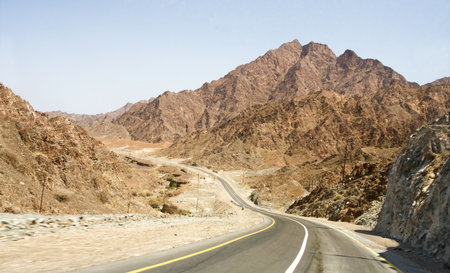 road in desert Rub' al Khali, UAEの写真素材