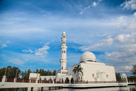 The beautiful scenery Masjid Tengku Tengah Zaharah or also known as Floating Mosque in Kuala Terengganu, Malaysiaの写真素材