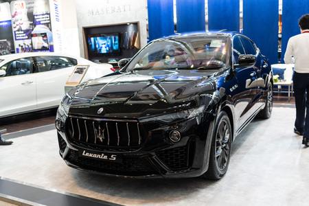 singapore -12 january 2019. maserati levante s at singapore motor showのeditorial素材