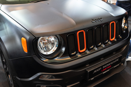 singapore -12 january 2019. new jeep renegade at singapore motor showのeditorial素材