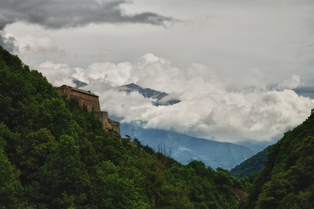 Italian Mountain with castleの写真素材