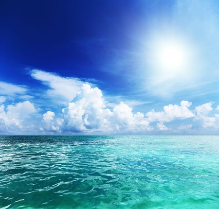 ocean and perfect skyの写真素材