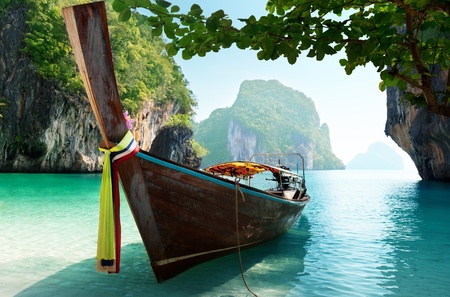boat and islands in andaman sea Thailandの写真素材