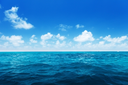 perfect sky and water of oceanの写真素材