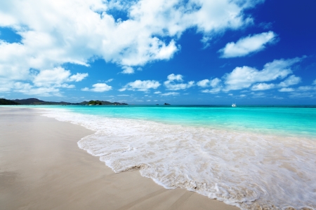 beach at Praslin island, Seychellesの写真素材