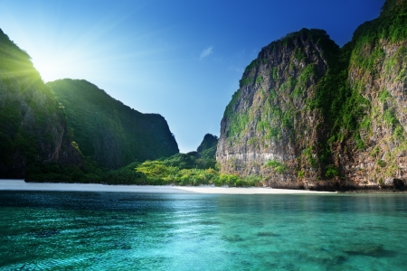 morning time at  Maya bay, Phi Phi Leh island,Thailandの写真素材