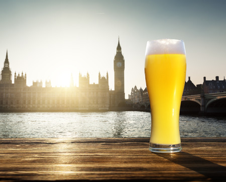 fresh  unfiltered beer and Westminster, London, UKの写真素材