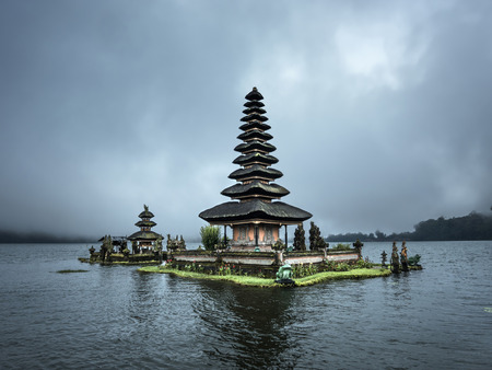 Ulun Danu Beratan Temple and Beratan Lake, Bali, Indonesiaの写真素材