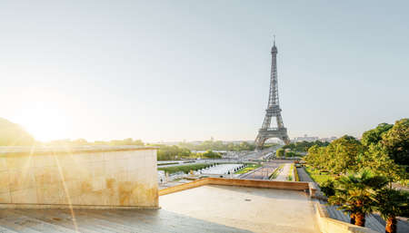 Eiffel Tower at sunrise, Paris, Franceのeditorial素材