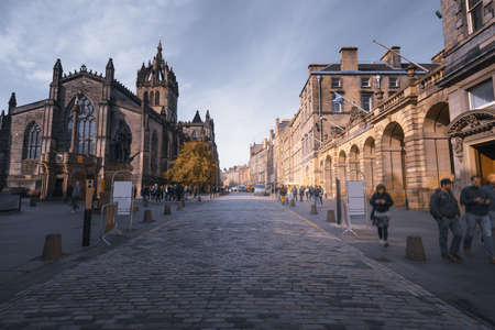 sunset time, Royal Mile, Edinburgh, Scotlandのeditorial素材