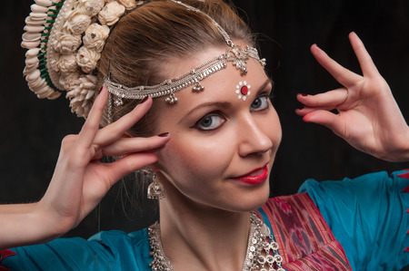 beautiful blonde with makeup in the style of even bollywoodの写真素材