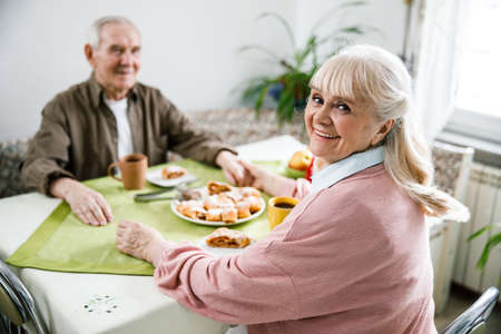 Couple eating together at homeの写真素材