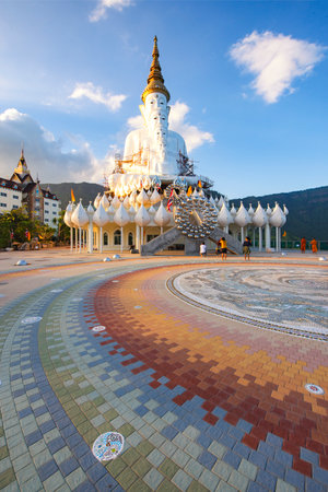Thailand - November 29, 2019 : Tourist enjoy sightseeing Five Buddha Statutes of  Wat Pha Sorn Kaew (Temple on the Glass Cliff), Petchabunのeditorial素材