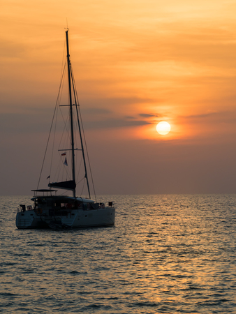 SUNSET YACTHの写真素材