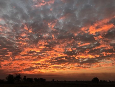 burning clouds in skyの素材