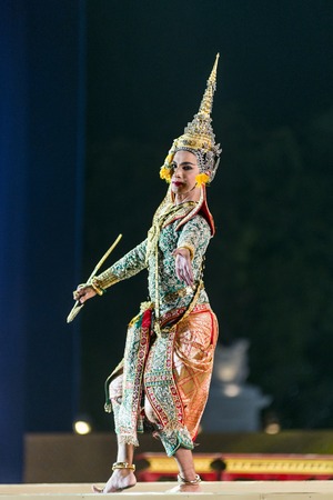 Bangkok. Thailand - 13 december 2015, Khon is dance drama of Thai classical masked, this performents is Ramayana epuc, act Vishnu suppress giant demon in bangkok, thailandのeditorial素材