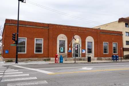 Chicago, IL, United States - March 23, 2017: A shot of a local United States Post Office (USPS) located in Jefferson Park, a north-west part of Chicago, IL.のeditorial素材