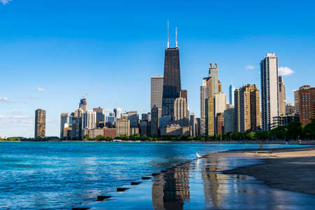 Chicago, IL, United States - June 3rd, 2018: Shot of Chicago Skyline as seen from the North Ave Beach.のeditorial素材