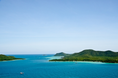 Tropical island and ocean の写真素材